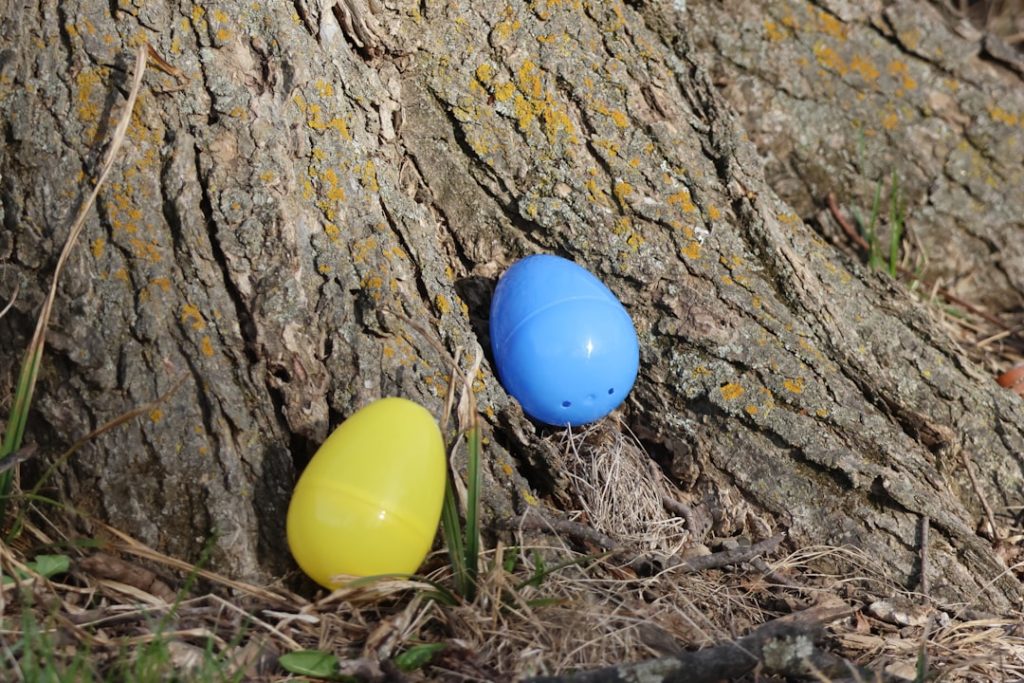 entdecken sie den egg tree – eine einzigartige und kreative dekoration, die jeden raum mit österlicher freude und farbenpracht erfüllt.
