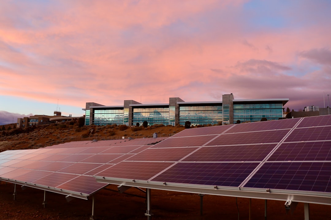 entdecken sie hochwertige solarpaneele für nachhaltige und effiziente energiegewinnung. ideal für umweltbewusste haushalte und unternehmen.